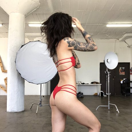 Mae Col exclusive actress pic