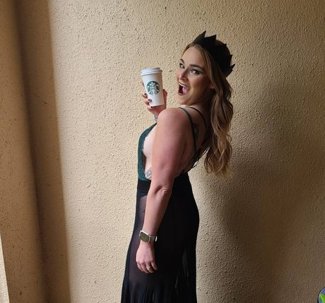 Vixyy64 erotic star pic