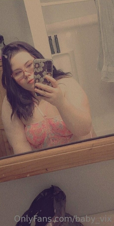 baby vix naked pornstar photo