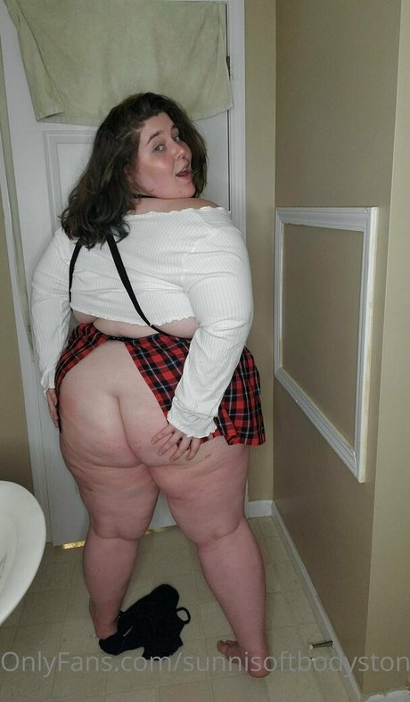 sunnisoftbodystoner porn model gallery