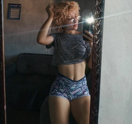 Stherx Monteiro exclusive actress picture