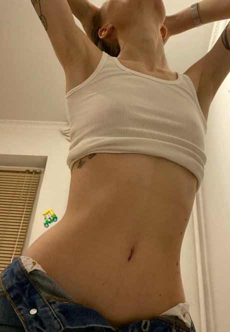 litlonn hot pornstar photo