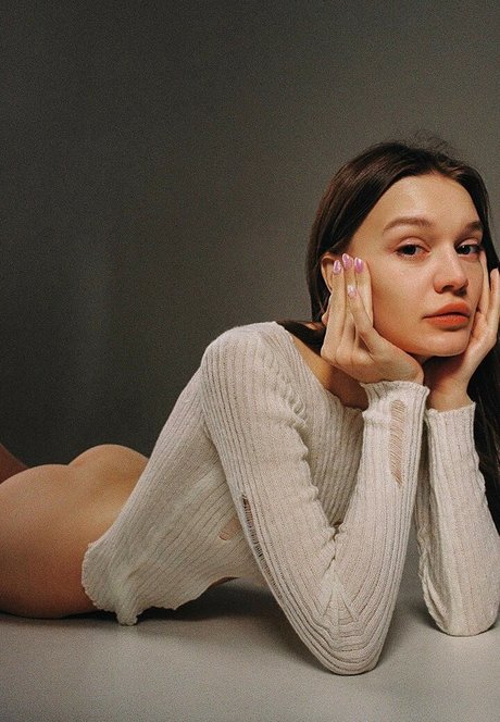 litlonn perfect model galleries