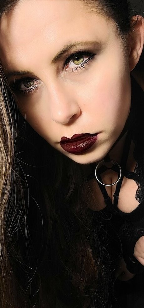 miss lollipop model erotic gallery