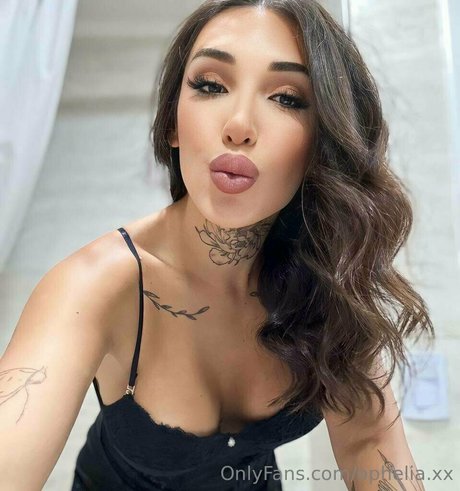 ophelia xx nudes pornstar photo