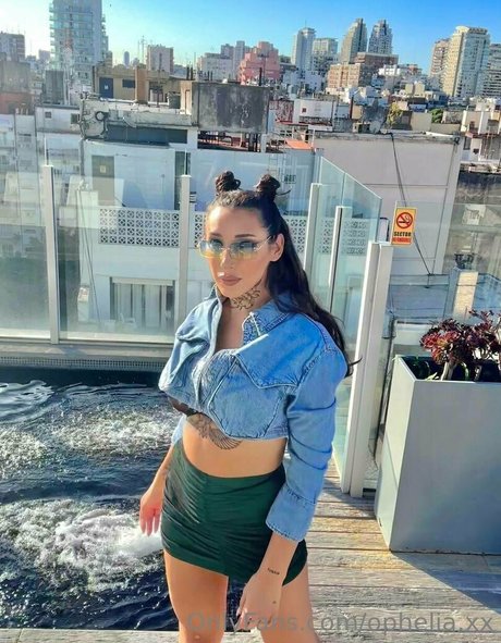 ophelia xx model free galleries