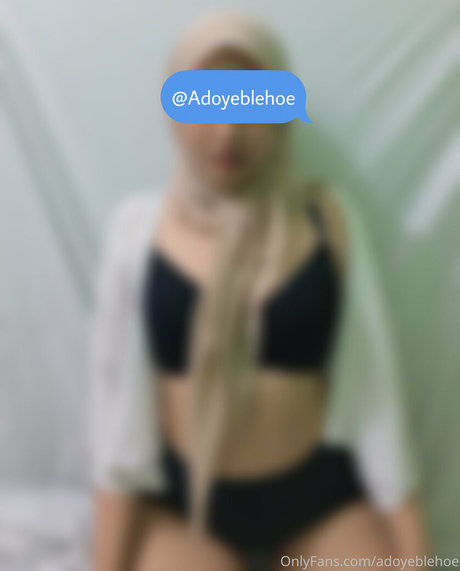 adoyeblehoe xxx actress image