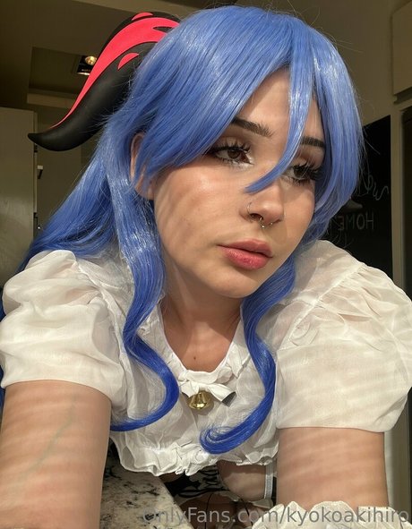 kyokoakihiro pornographic model picture