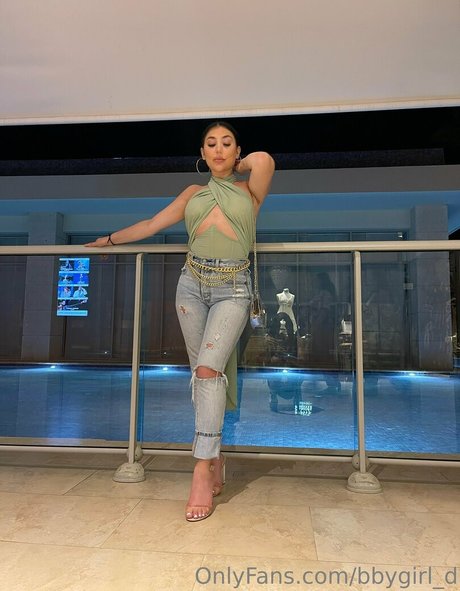 divinedaniela pornstar exclusive galleries