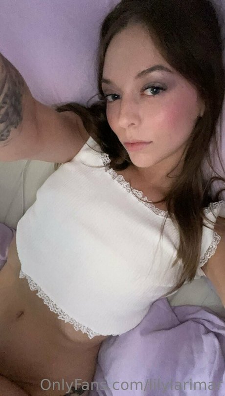 lilylarimar adult star pic