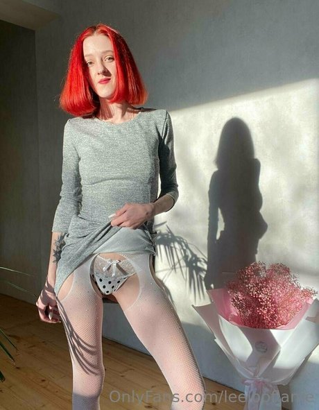 leelooflame pornstar pretty archive