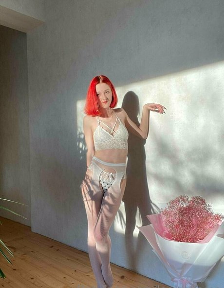 leelooflame model porn photos