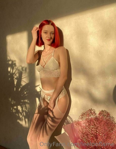 leelooflame hot star pics