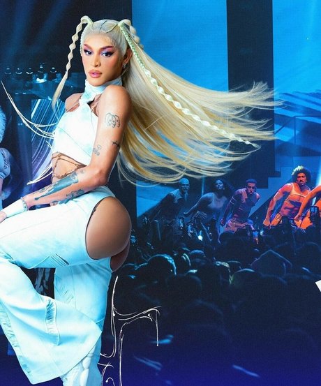 Pabllo Vittar model hd picture