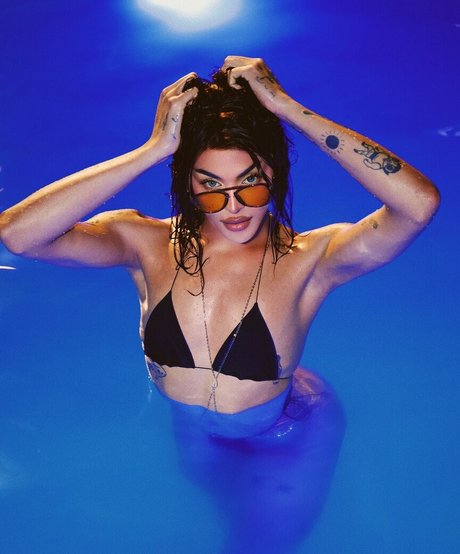 Pabllo Vittar nude pornstar images