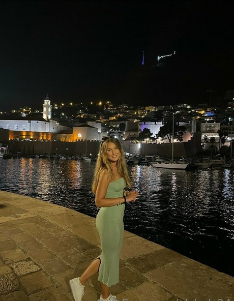 elsbels24 free model images