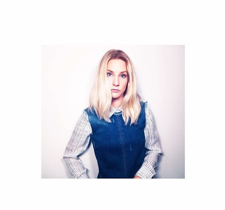 Heather Morris model adult galleries