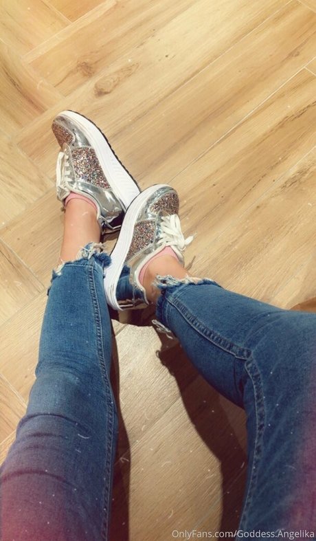 angelikarougefree naked pornstar image