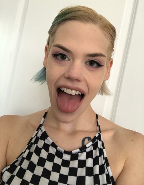 Mm darkside pornographic actress picture