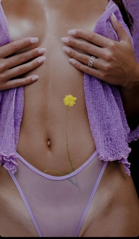 Anna Arevalo nice model pictures