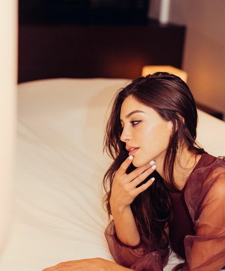 Celine Farach model high quality image