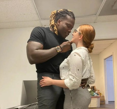 Bess Breast high quality star pic