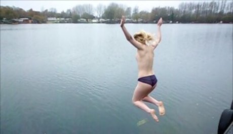 Rose And Rosie naked actress photo