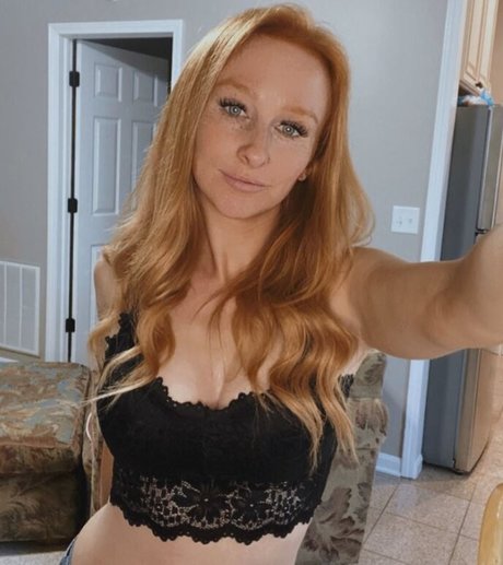 Michaela Mullins model beautiful pictures