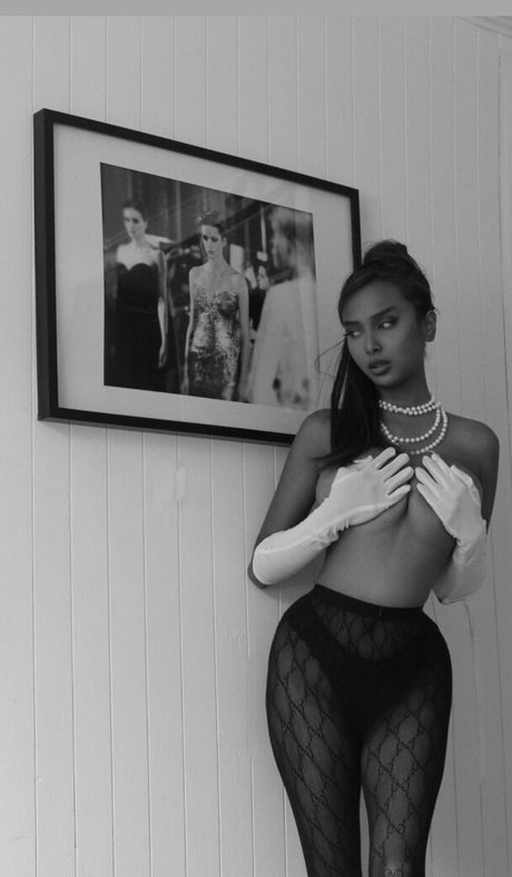 txixsha nice pornstar pictures