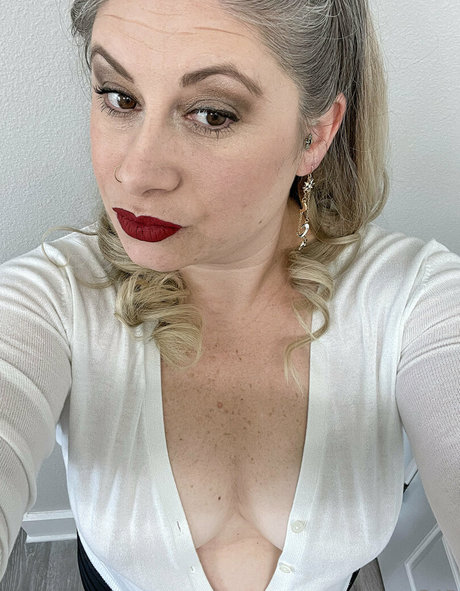 curvy4urpleasure pornstar pretty archive