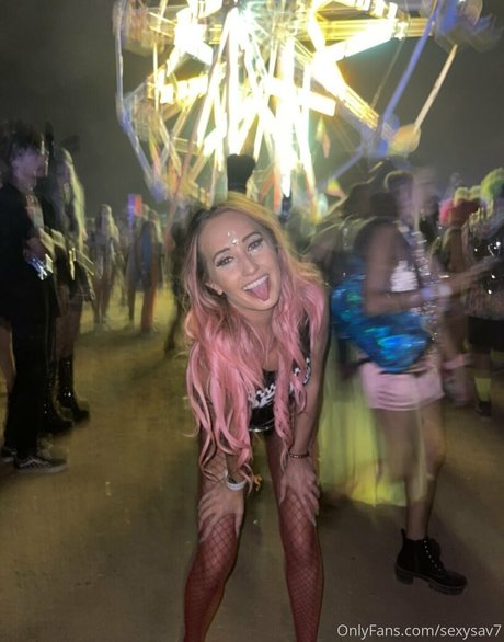 sexysav7 model pretty pic