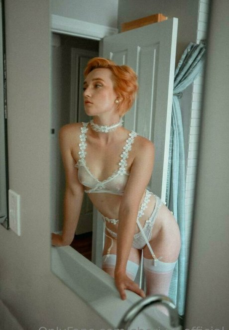 cheri xo official model naked photo