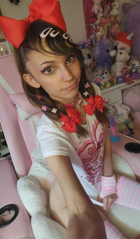 Krissipookie model sexy pics