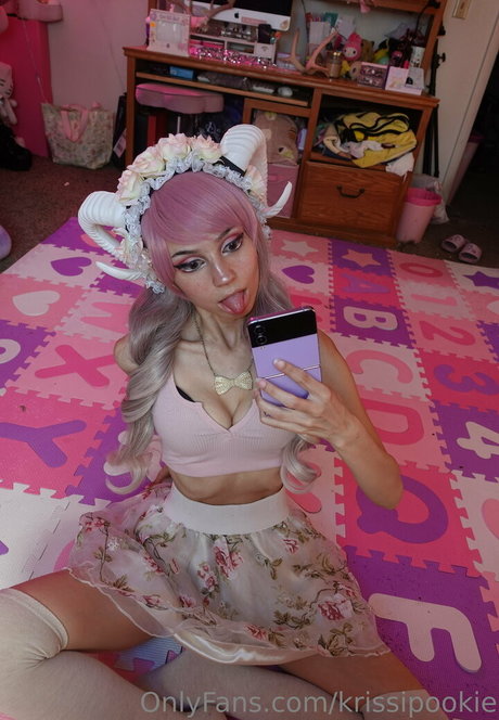 Krissipookie pornstar adult pictures