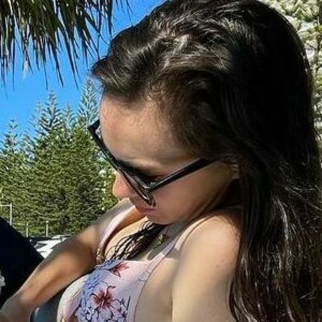 Amy Shark hot star pic