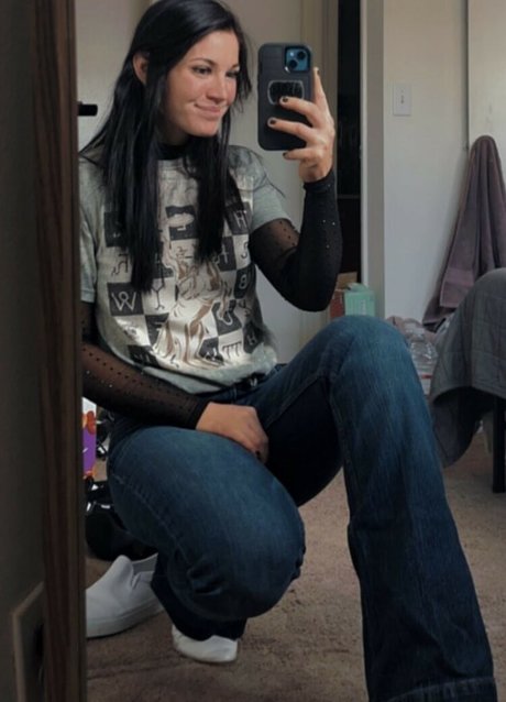 alexiskayjean perfect model photo