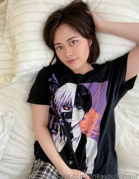 Erikasbulbasaur model nudes image