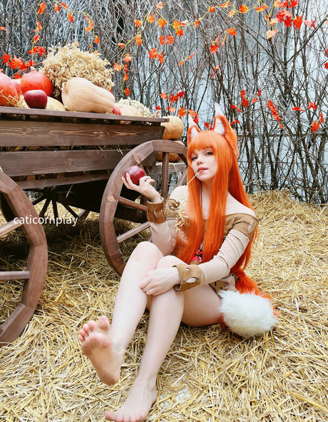 Caticorncosplay sexy actress images