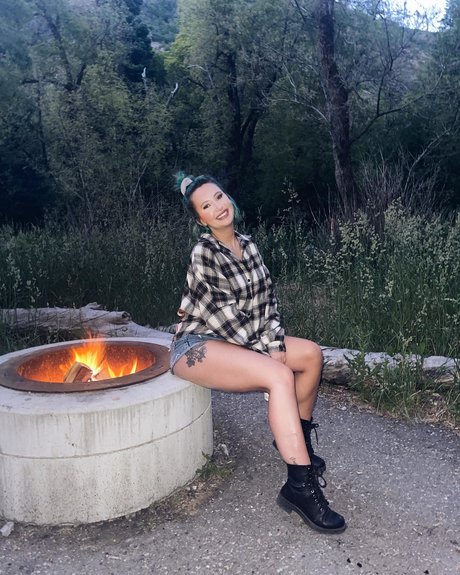 Megan Nicole porn actress photos