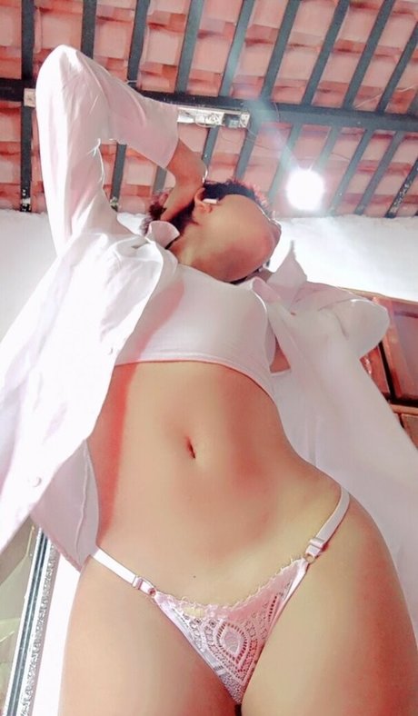 Lana Santhos star nice archive