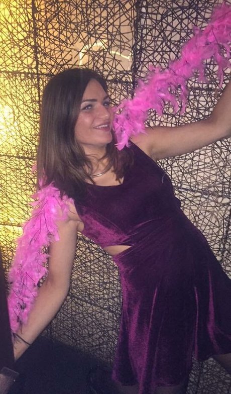 Lana D hot actress galleries