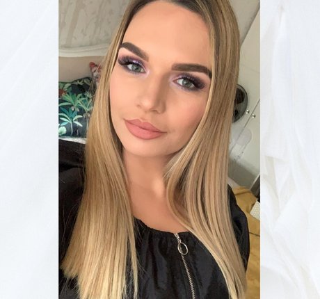 Lana D hot actress gallery