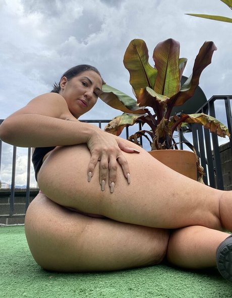 hannahnicholekast_ art actress pic