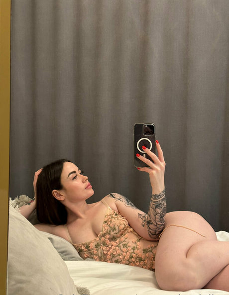 moan dandelion sex model images