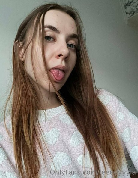 leeeeyyyla model beautiful galleries