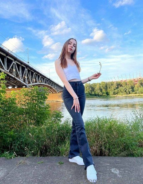 leeeeyyyla porn model pictures