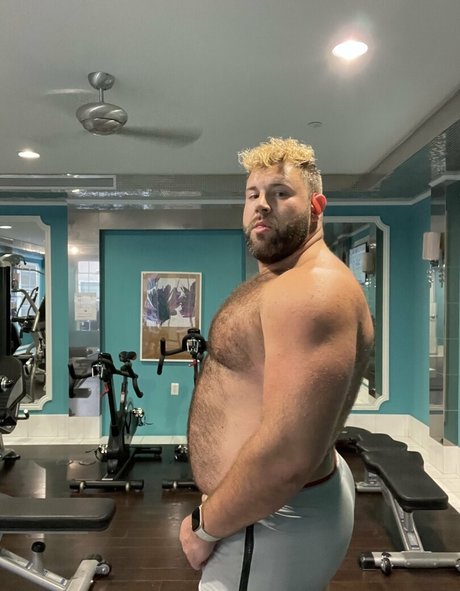 ste3evn model adult photo