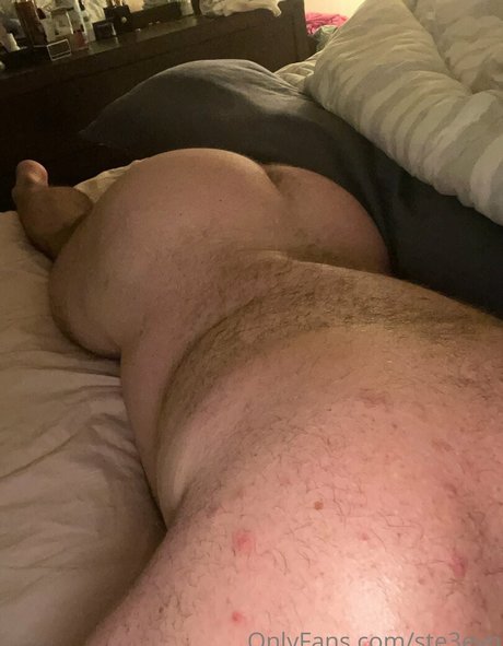 ste3evn naked pornstar image