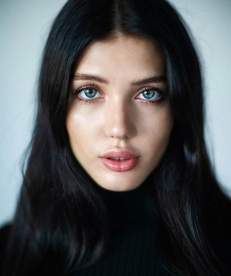 Alina Enero pornstar erotic img