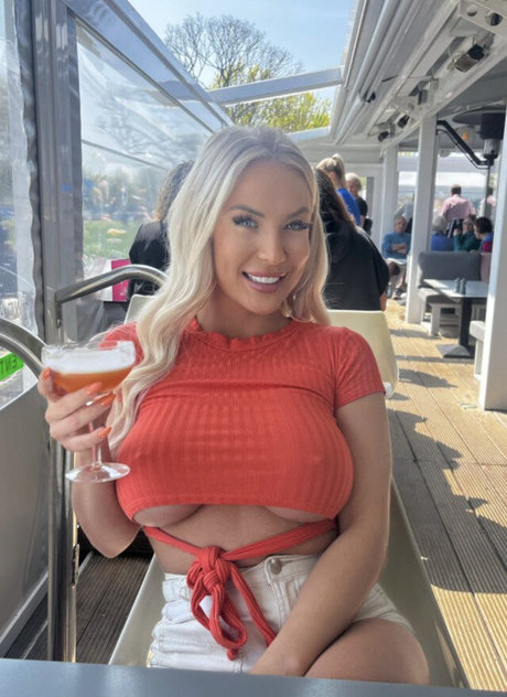 Amber McCall top actress pic